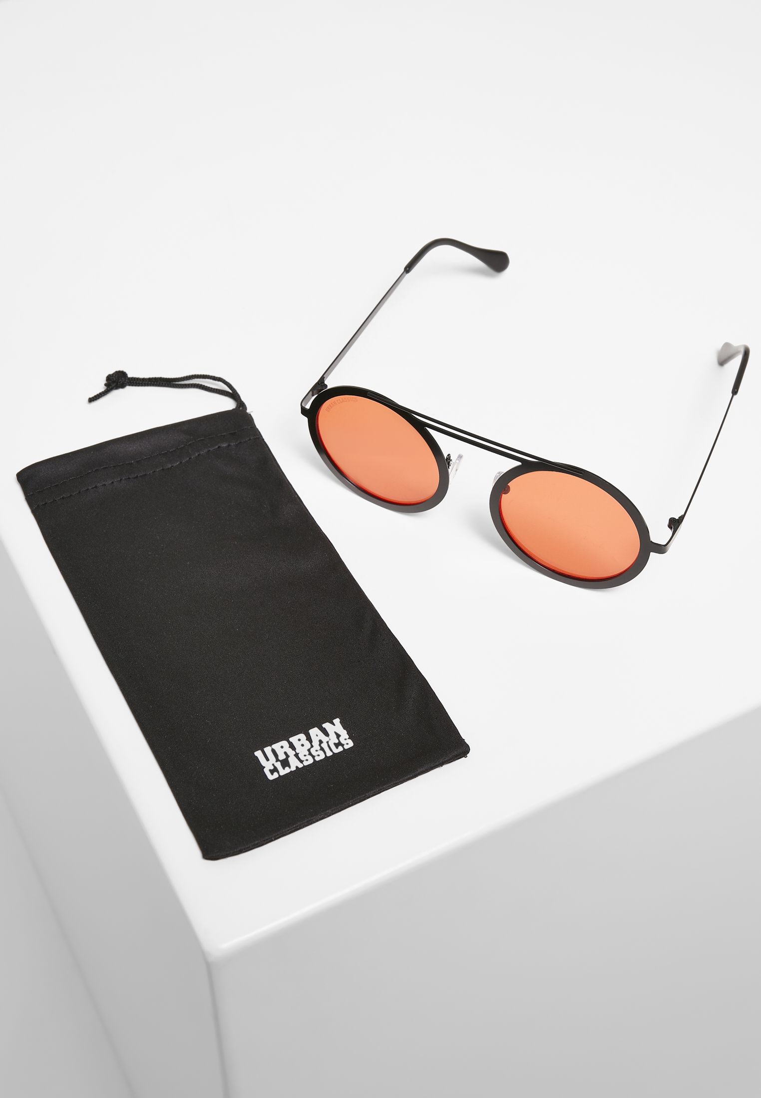 Urban Classics Sluneční brýle URBAN CLASSICS (TB3732) Černá / Černá
